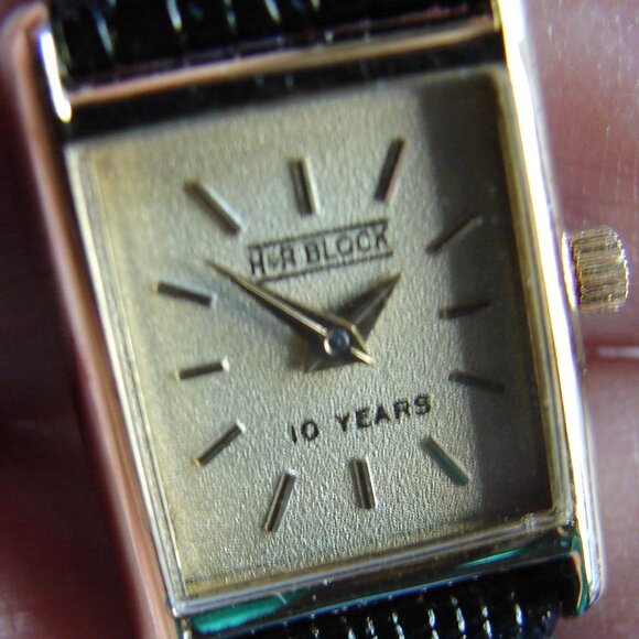 Vnt Nicolet Ladies WATCH H&R Block 10 Year Employee Award MIB C23 - Picture 1 of 16